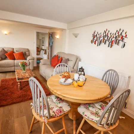 The Garden ウィットビー